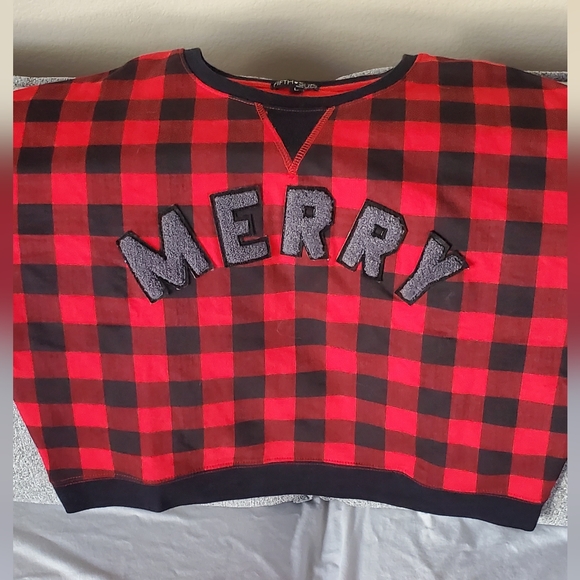 Christmas "Merry" crop sweater - Picture 3 of 5